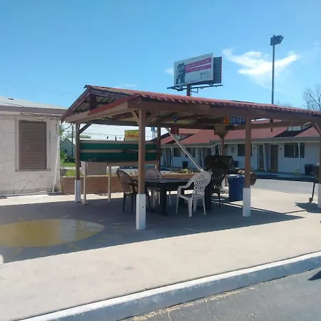 Garden Inn & Suites New Braunfels-2