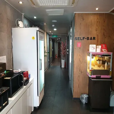 Jjak Motel-3