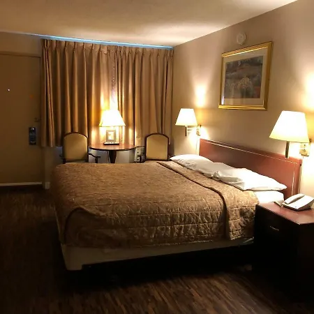 Travellers Inn-3