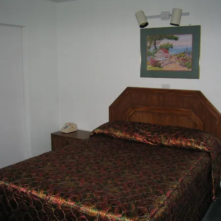 El Rancho Motel-3