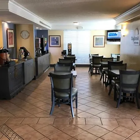 Days Inn By Wyndham Jacksonville Baymeadows-3
