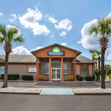 Days Inn By Wyndham Hardeeville/ I-95 State Line-3