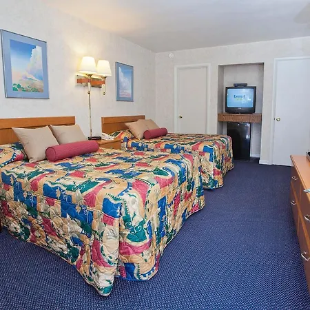 Town House Motel-2