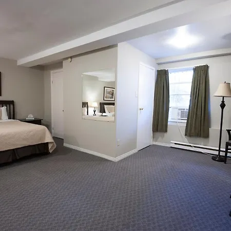 Bluenose Inn & Suites-3