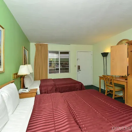 Americas Best Value Inn Holbrook-3