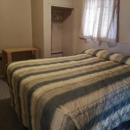 Ranchland Villa Motel-2