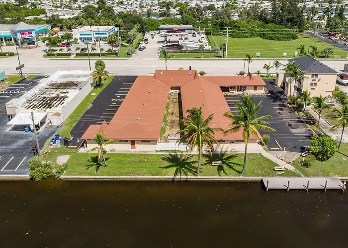 Tahitian Inn