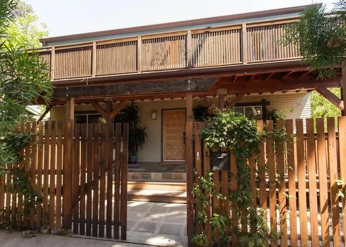 The Big Bungalow Rooms
