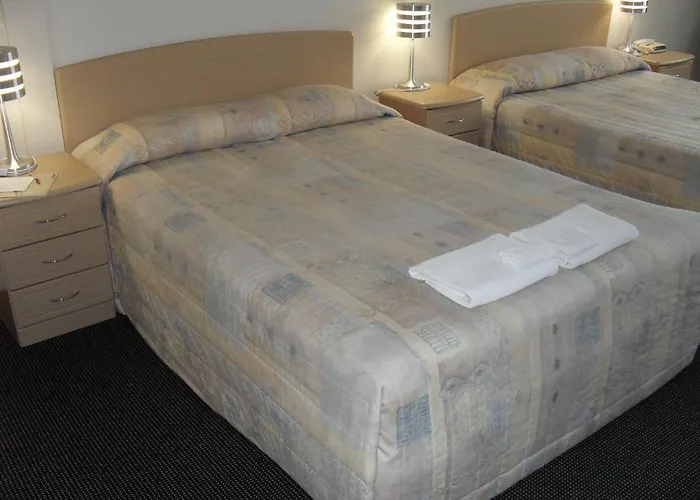 Victoria Suites