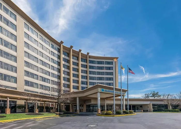 Clarion & Suites