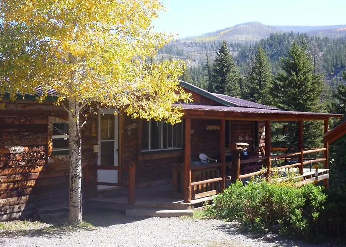 Cabin: Riverbend Resort