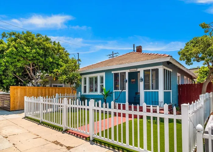 Cabina: The Market Cottage