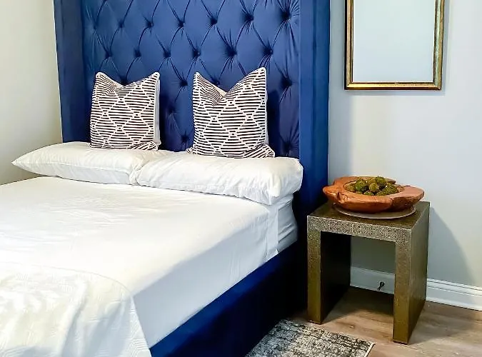 Full Kitchen,King,W/D,Netflix,2 Smart Tvs,Parking