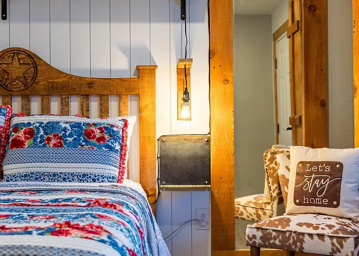 Hotel: The Big Texan Motel
