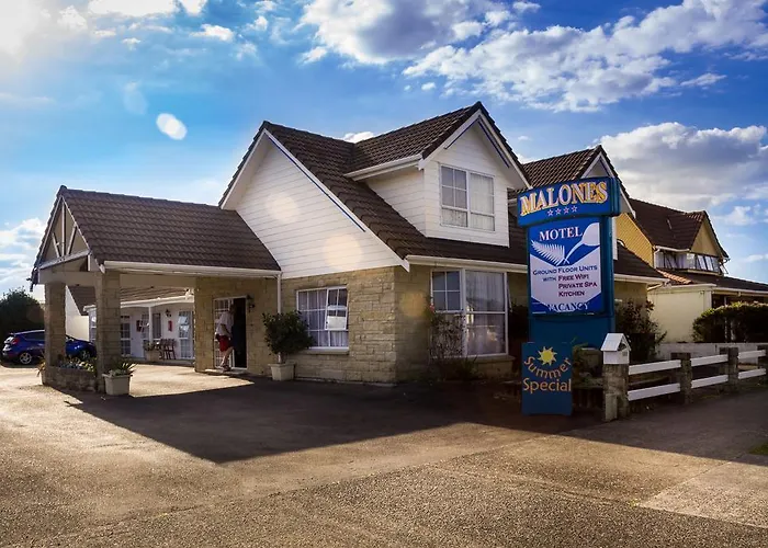 Malones Spa Motel