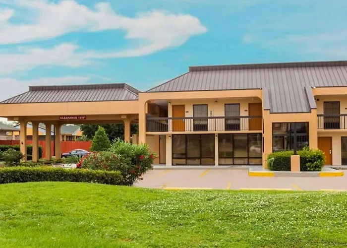 Cheap hotels Oyo Baton Rouge Mid City