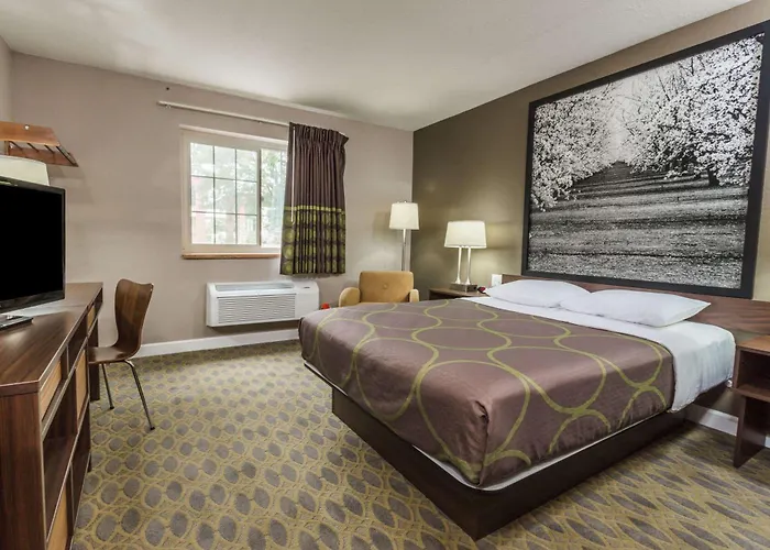 Super 8 By Wyndham
