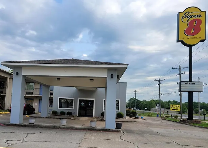 Super 8 By Wyndham Arkadelphia Caddo Valley Area