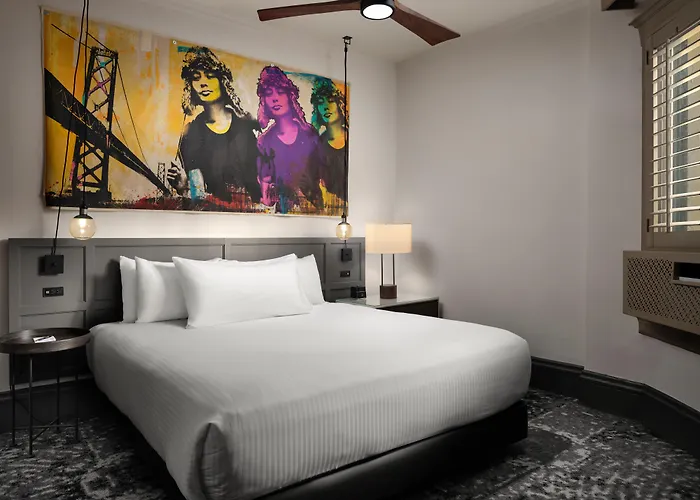 Hôtel de plage: The Barnes San Francisco, Tapestry Collection By Hilton