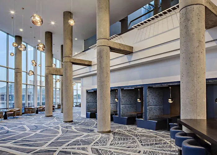 Pet Friendly hotel: Hyatt Regency Baltimore