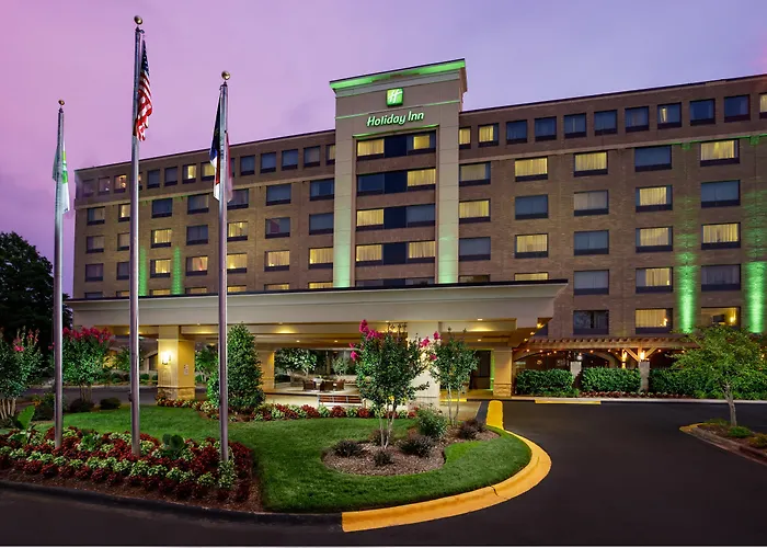 Pet Friendly hotel: Hilton Garden Inn Charlotte Uptown