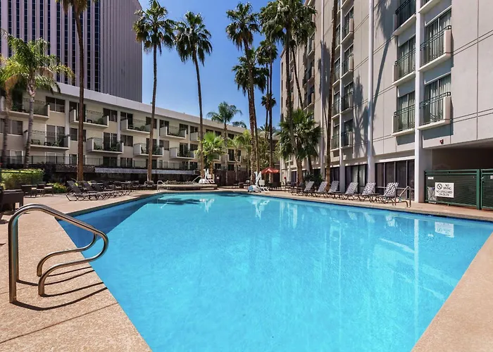 Doubletree By Hilton Midtown