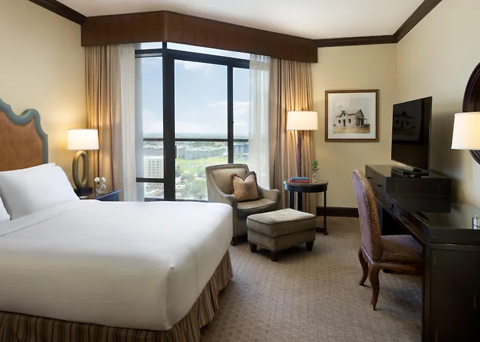 Boutique hotel only: Omni Austin Hotel Downtown