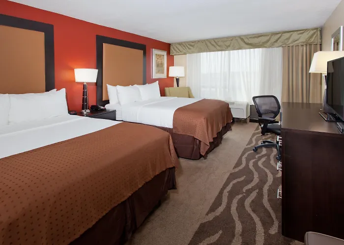Holiday Inn Downtown By Ihg