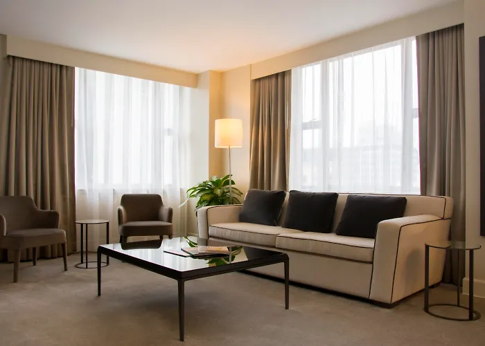  Benson Portland, Curio Collection By Hilton