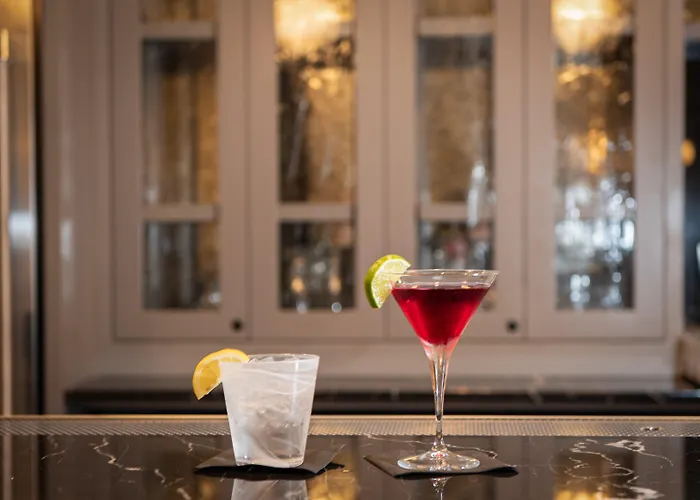 Voco St James By Ihg