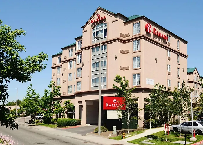 Ramada By Wyndham Seatac Airport