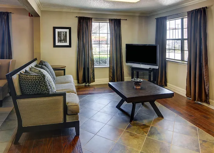 Quality Inn & Suites Weatherford