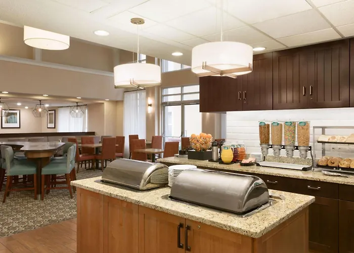 Golf hotels Homewood Suites By Hilton Toledo-Maumee