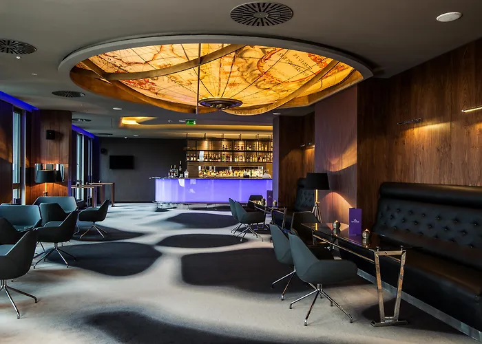 Hotel Jacuzzi: Airport Hotel Okecie