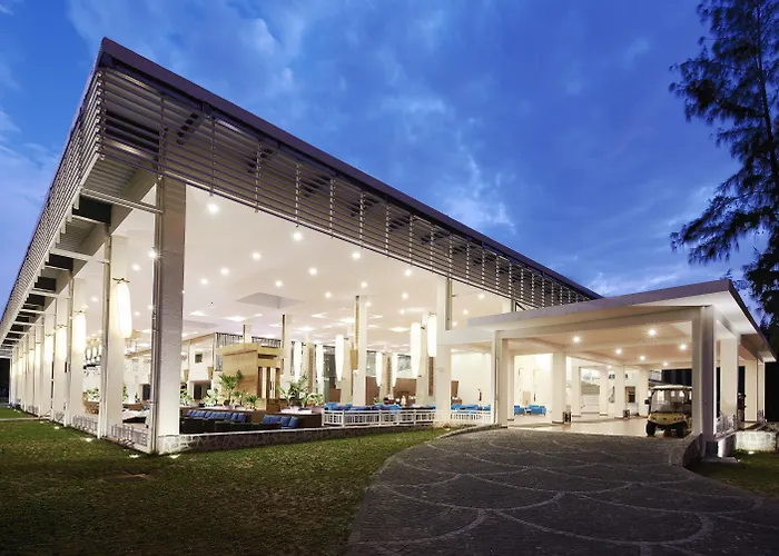 Ping Pong Hotel: Sandy Beach Non Nuoc Resort