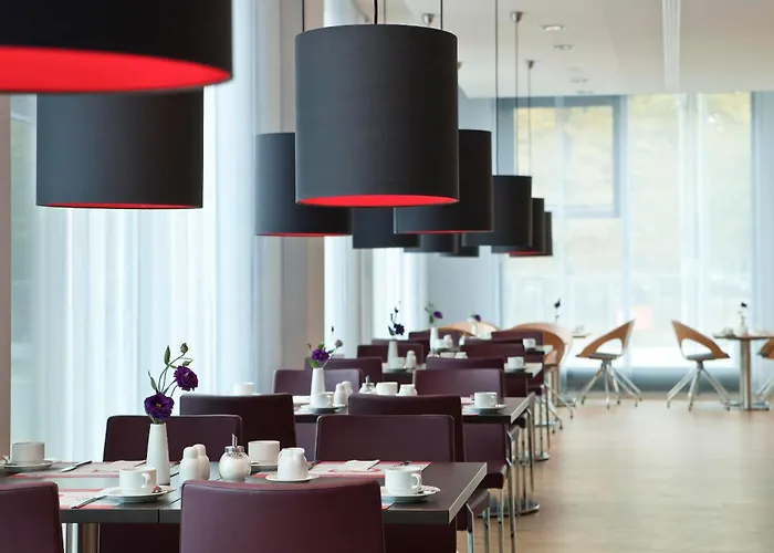 Hotel 4 estrelas: Intercityhotel Berlin Hauptbahnhof