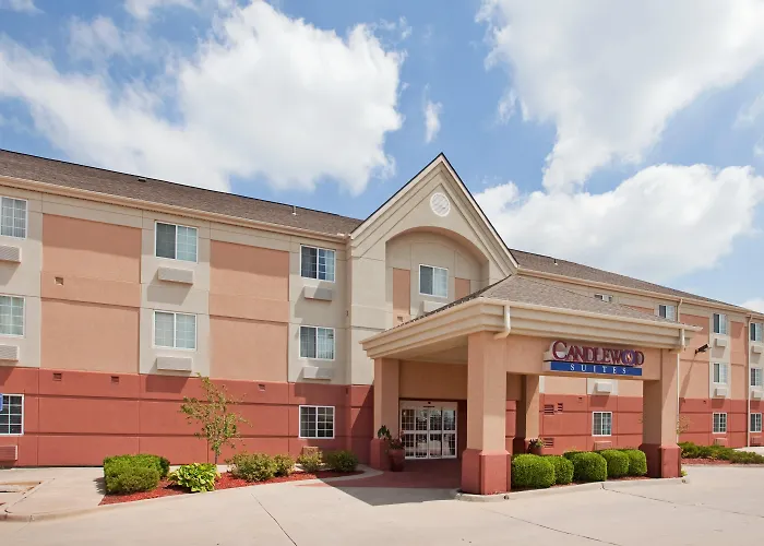 Hotel: Mainstay Suites Emporia