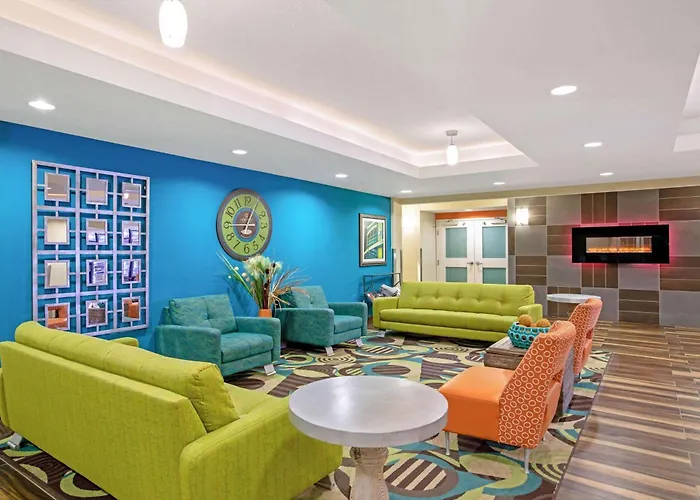 La Quinta By Wyndham Grand Forks