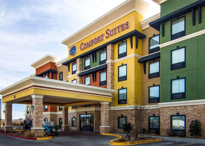 Luxury hotel only: Comfort Suites Amarillo