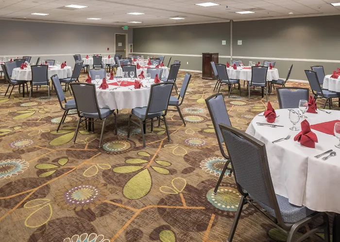 Family Hotel: Holiday Inn Express Spokane Airport By Ihg