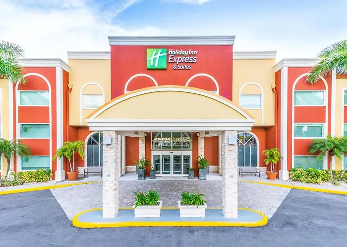 Holiday Inn Express & Suites West By Ihg