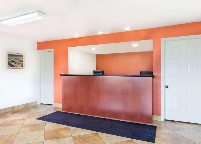Travelodge Suites Mesa