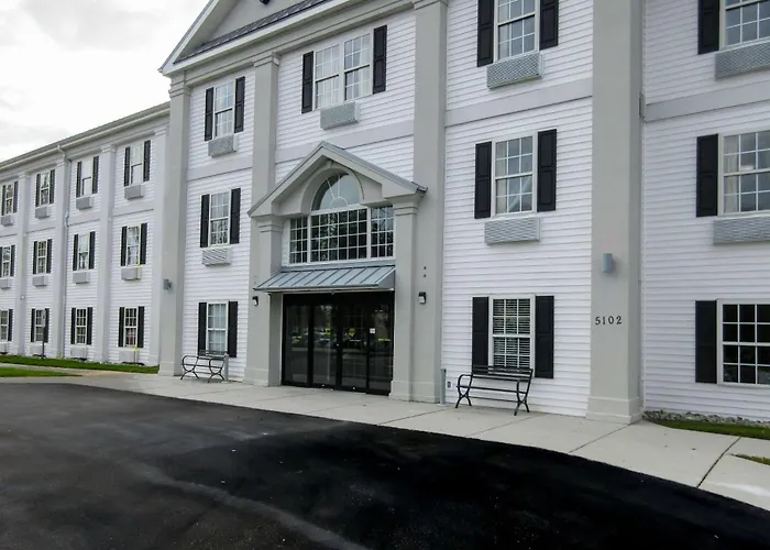 Cheap hotel: Quality Inn Wilmington