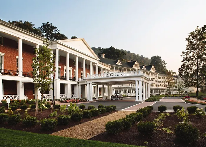 Pet Friendly hotel: Omni Bedford Springs Resort & Spa