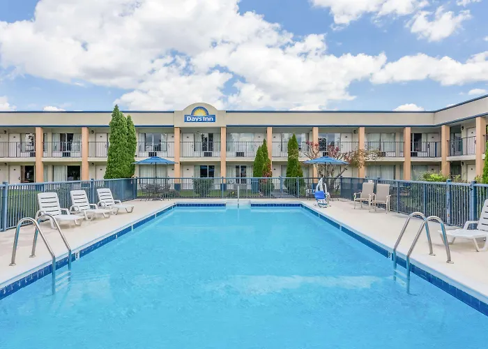 Cheap hotel: Days Inn By Wyndham Christiansburg