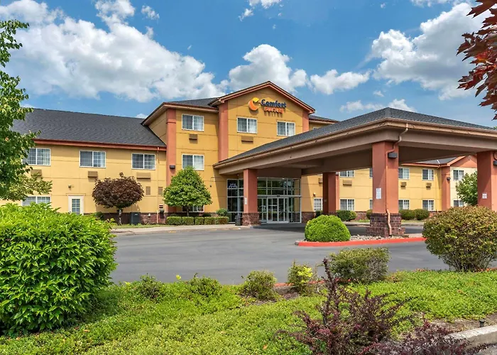 Comfort Suites Salem