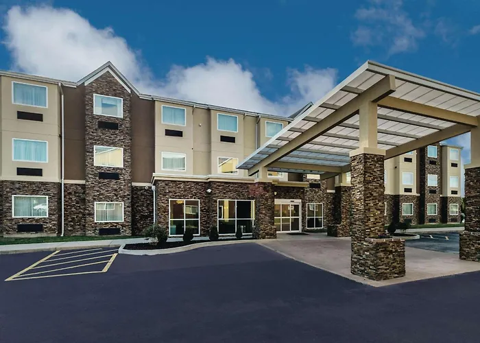 La Quinta By Wyndham - St. Louis