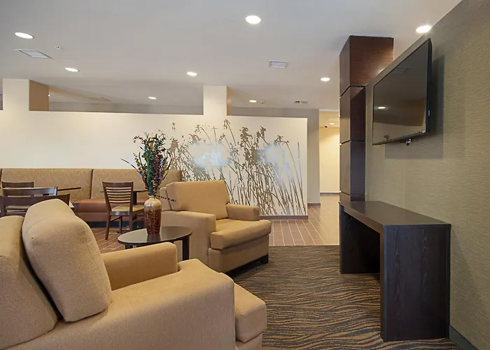 Hotel near College: Sleep Inn & Suites Carlsbad Caverns Area