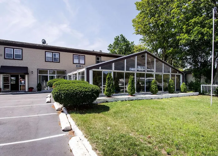 Econo Lodge West Yarmouth On Cape Cod