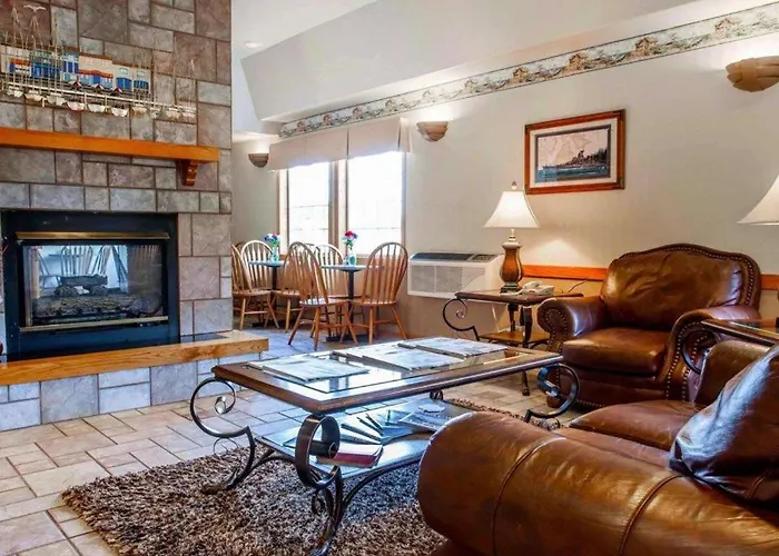 Self catering: Quality Inn & Suites Bremerton Near Naval Shipyard